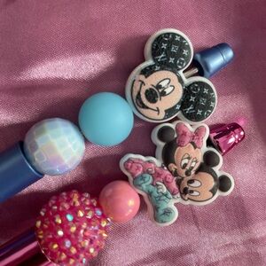 Mickey and Minnie Beaded Pens Set